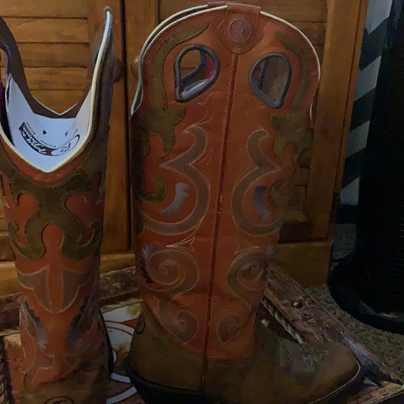 SOLD - Picture 6 of 13